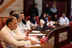 جلسه توجیهی دستیاران جدیدالورود96-95: عکس شماره 2 / 5